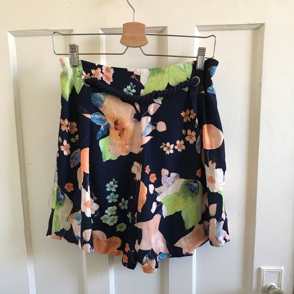 Mango printed short - Picture 3 of 3